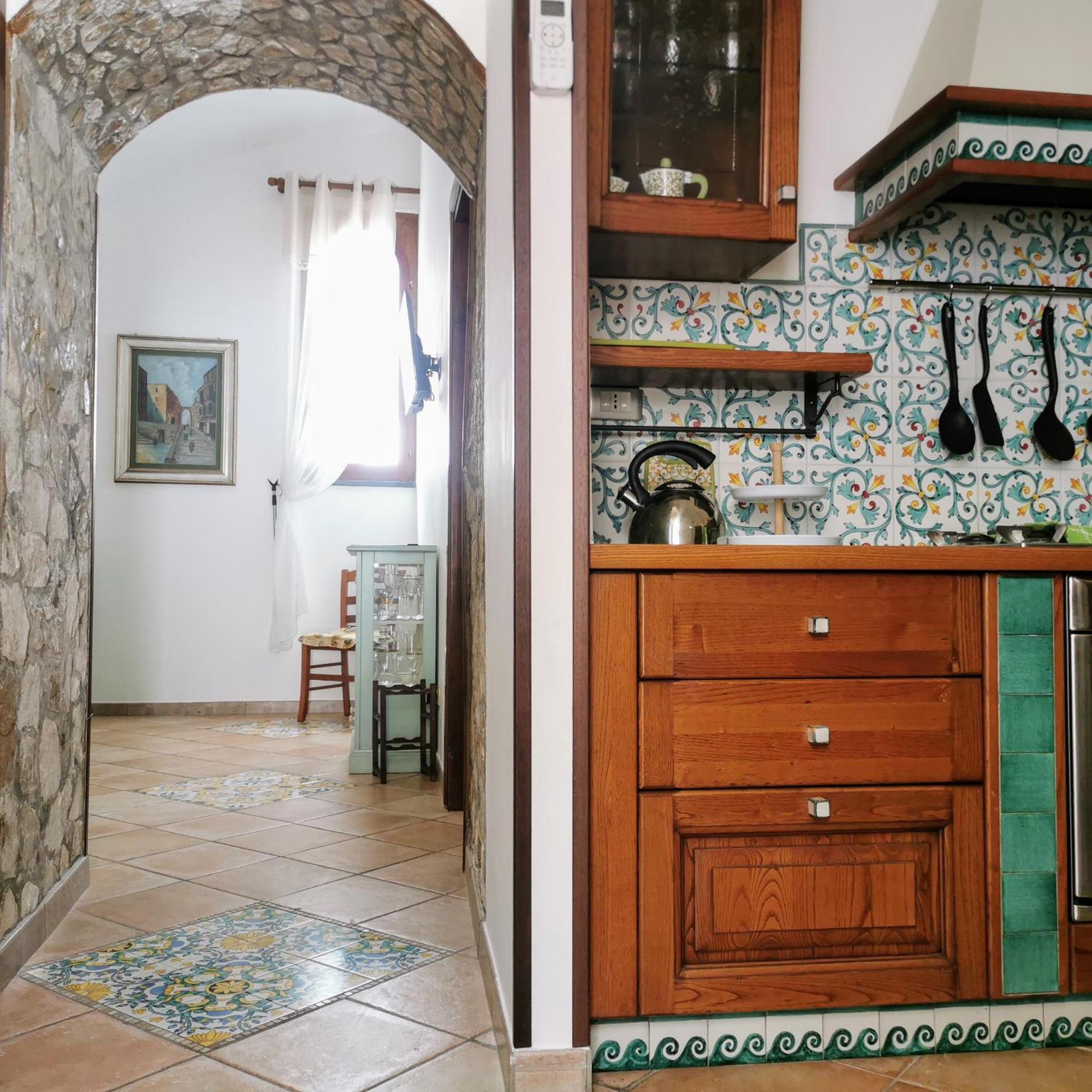 Cortile Di San Leo Daire Vietri Dış mekan fotoğraf